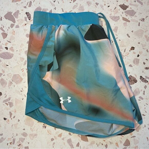 UNDER ARMOR FLY BY 2.0 PRINTED SHORT - Picture 10 of 12